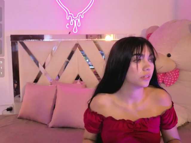 VALENBLOOM-TAY1 live cam on BongaCams