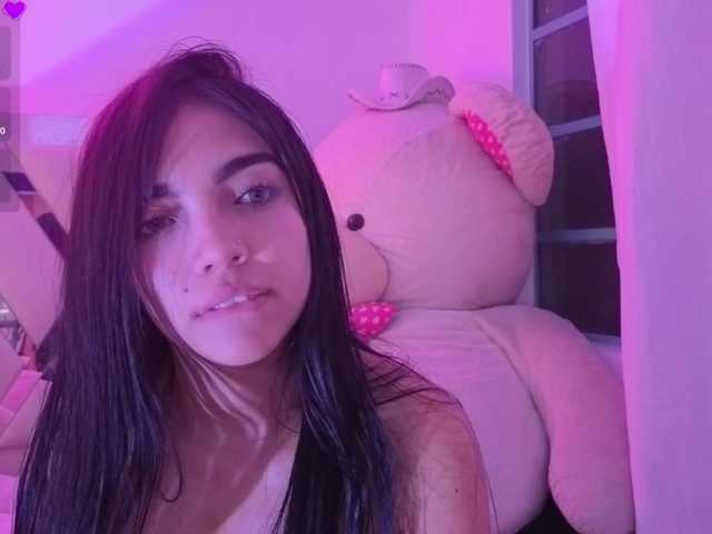 VALENBLOOM-TAY1 live cam on BongaCams