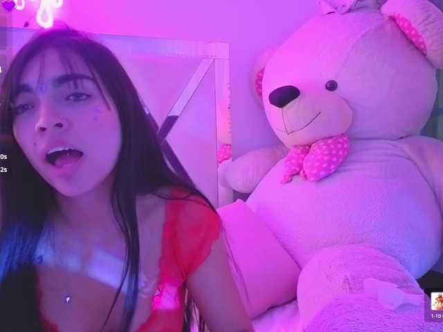 VALENBLOOM-TAY1 live cam on BongaCams