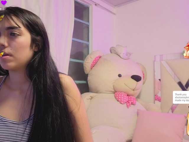 VALENBLOOM-TAY1 live cam on BongaCams