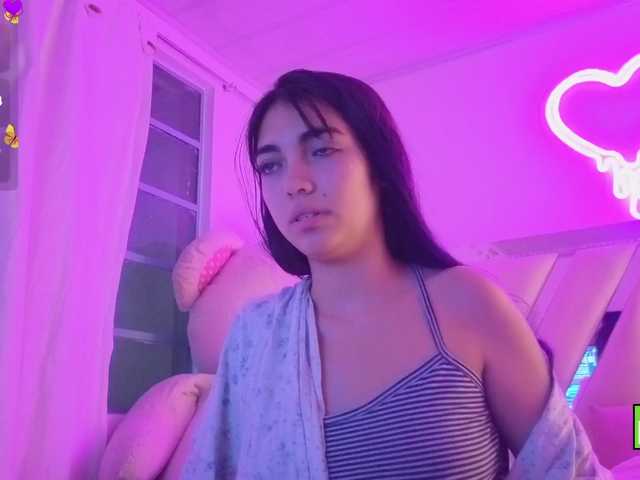 VALENBLOOM-TAY1 live cam on BongaCams