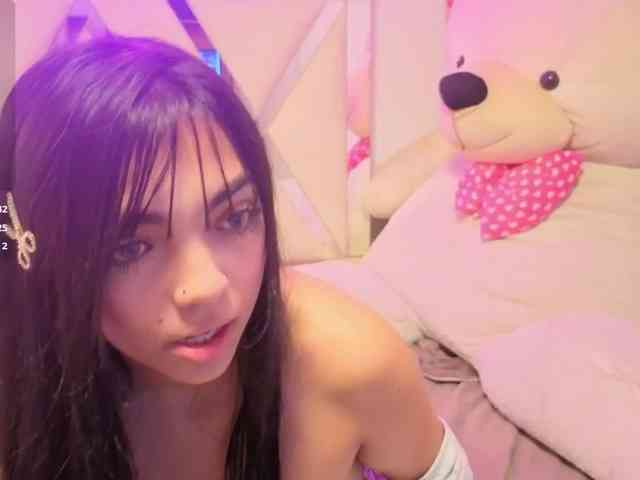 VALENBLOOM-TAY1 webcam