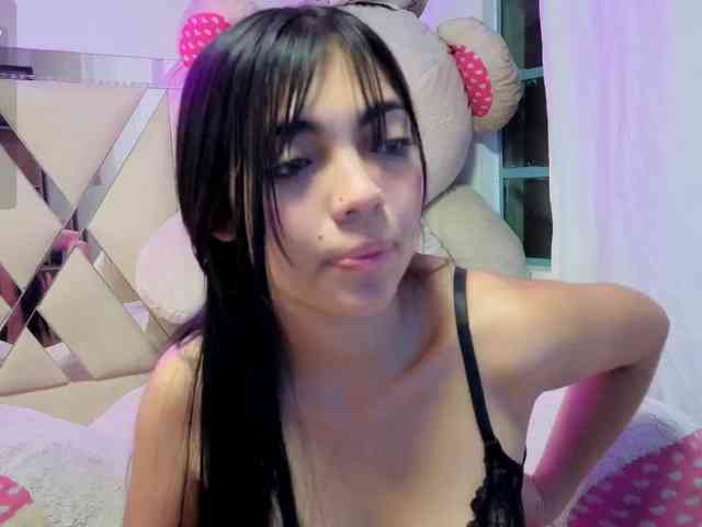 VALENBLOOM-TAY1