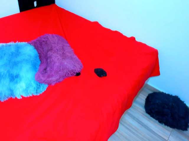 Whit-limitss69 live cam on BongaCams