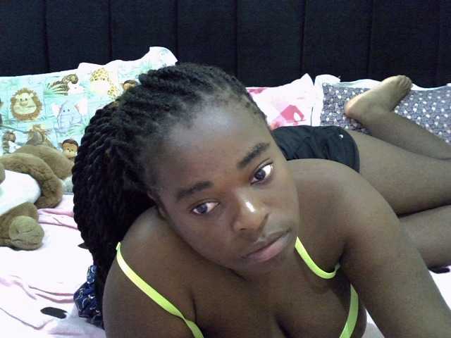 ImaniLuxe live cam on BongaCams