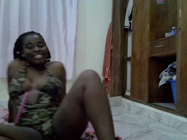 ImaniLuxe live cam on BongaCams