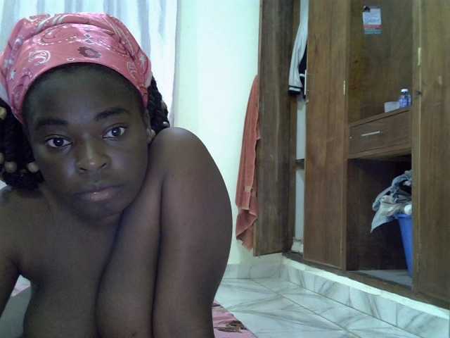 ImaniLuxe live cam on BongaCams