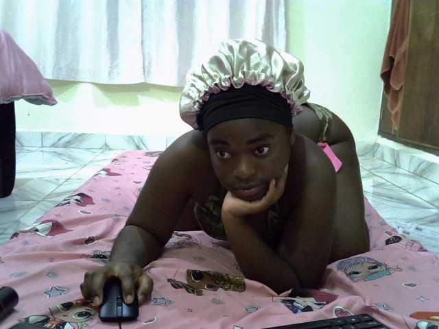 ImaniLuxe live cam on BongaCams