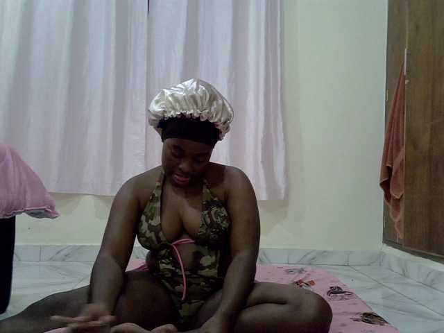 ImaniLuxe live cam on BongaCams