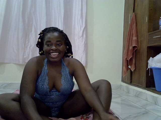 ImaniLuxe live cam on BongaCams