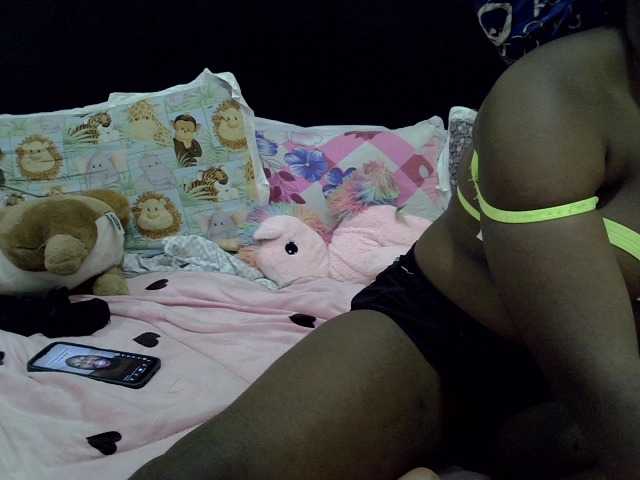 ImaniLuxe live cam on BongaCams