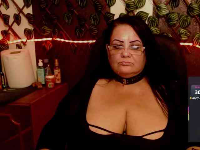 nastymilf44 webcam
