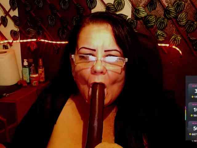 nastymilf44 webcam