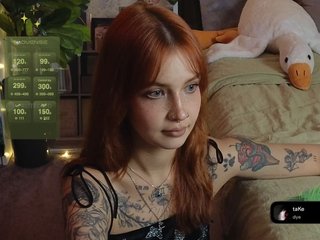 LisLy Porn Show
