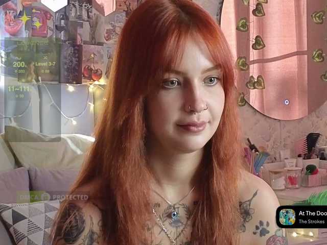 LisLy live cam on BongaCams
