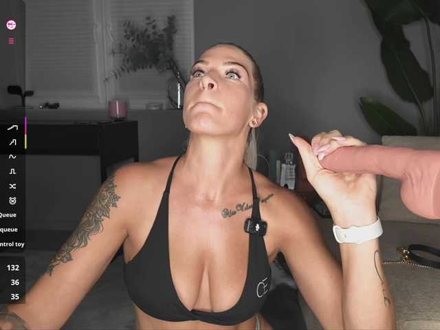 HotWifeNights Nude Live Sex Shows