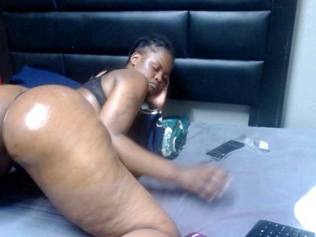 Africancurves22