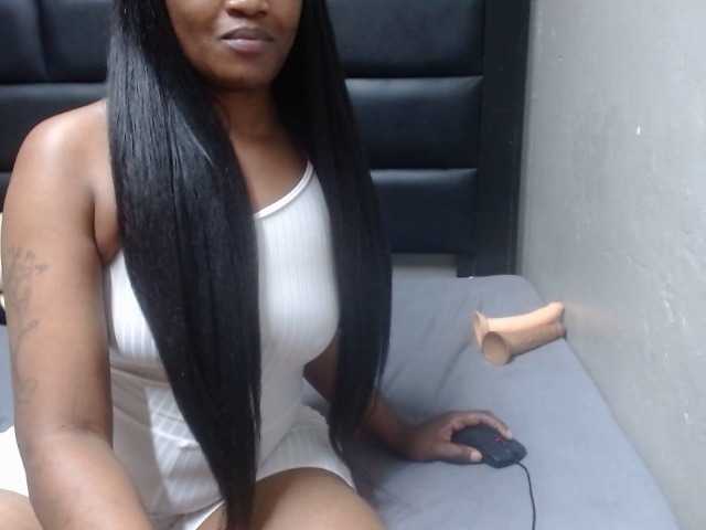 Africancurves22