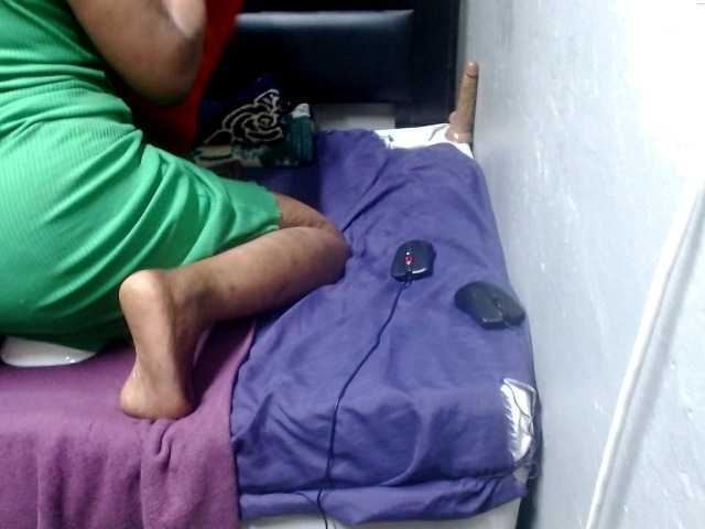 Africancurves22