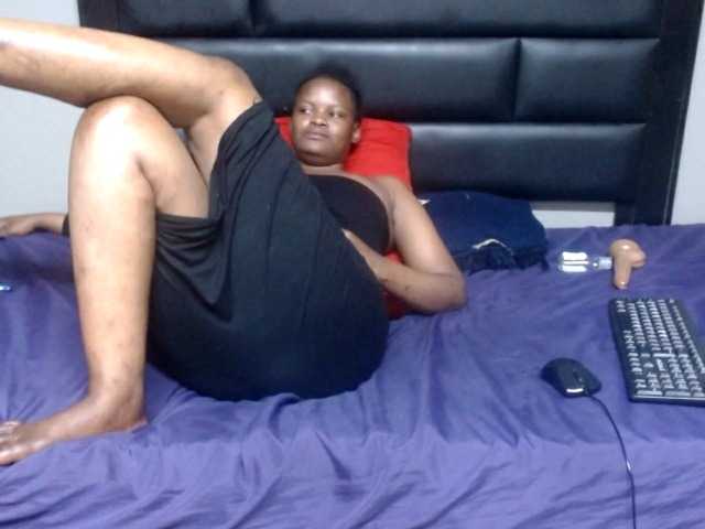 Africancurves22