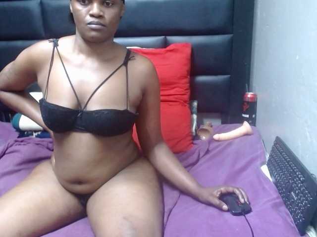 Africancurves22