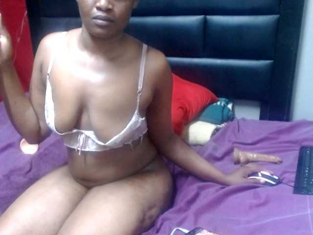 Africancurves22