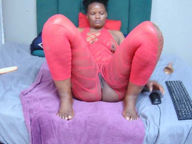 Africancurves22