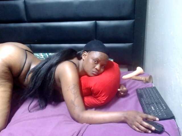 Africancurves22