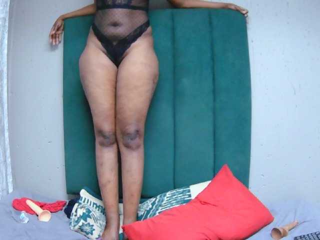 Africancurves22