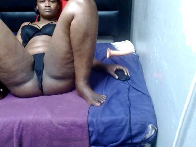 Africancurves22
