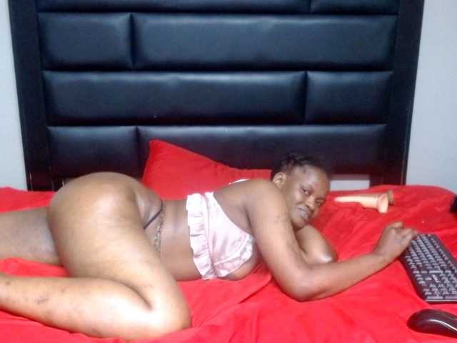Africancurves22