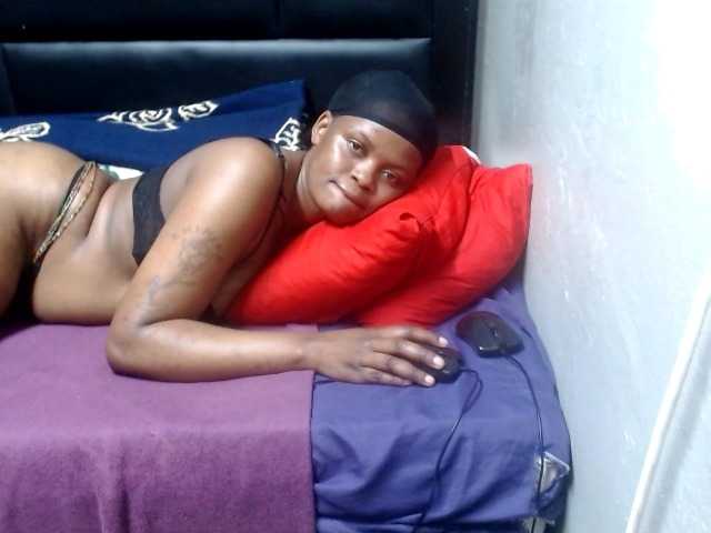 Africancurves22