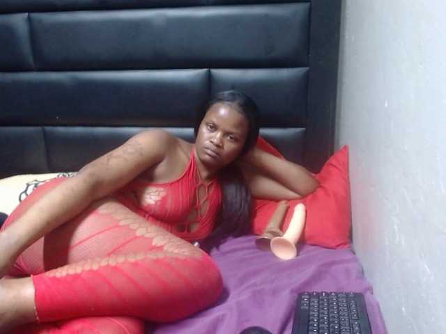 Africancurves22 live cam on BongaCams
