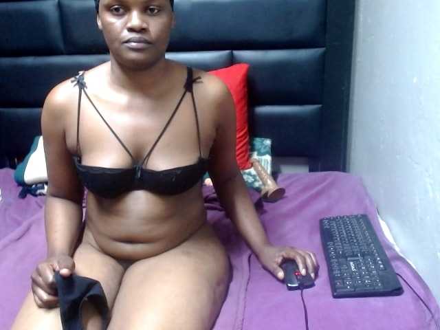 Africancurves22