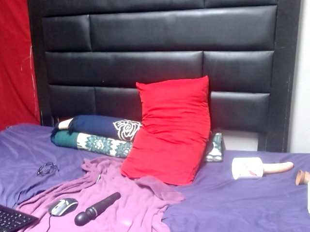 Africancurves22 live cam on BongaCams
