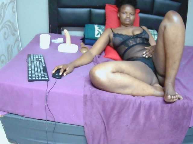 Africancurves22