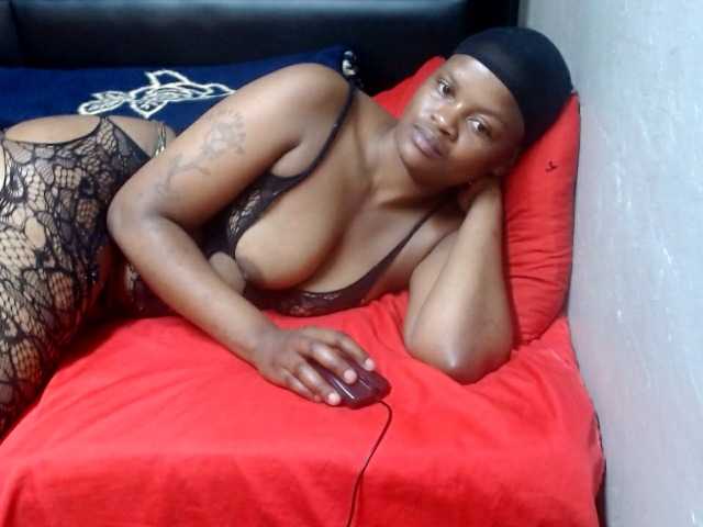 Africancurves22