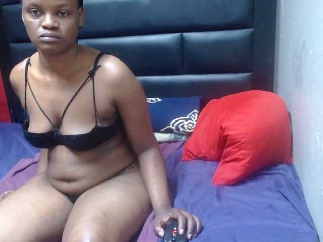 Africancurves22