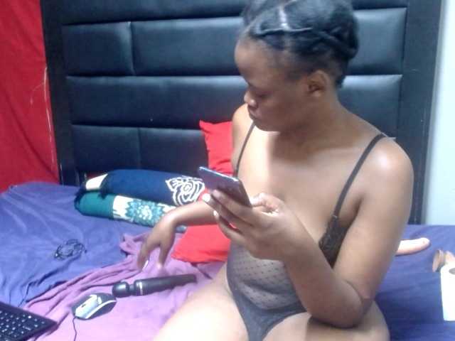 Africancurves22