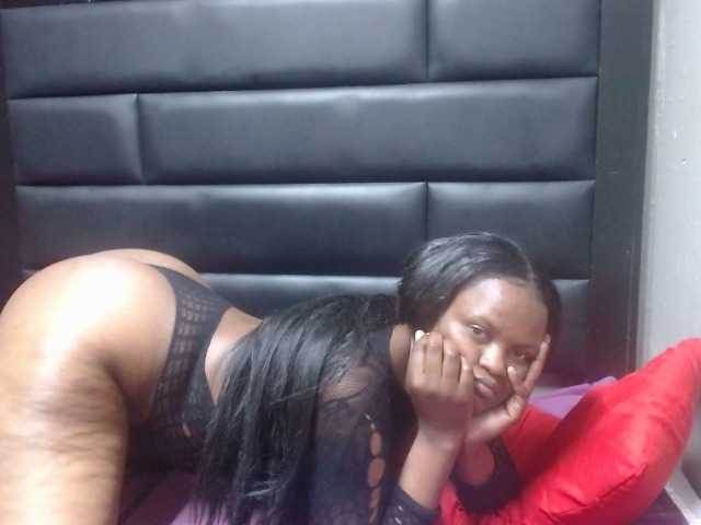 Africancurves22