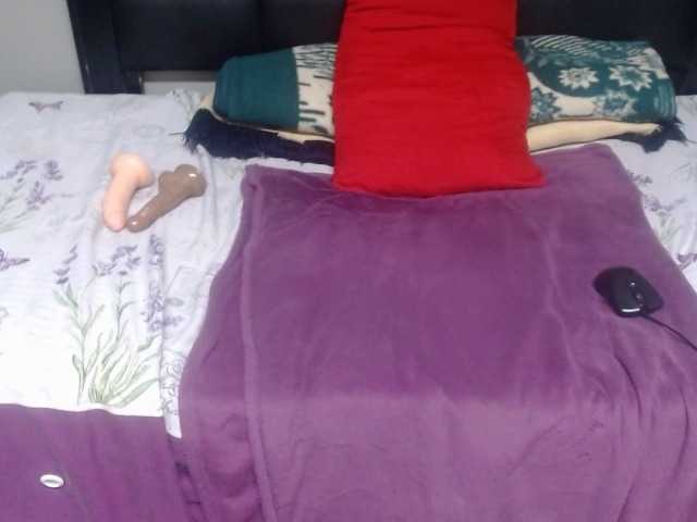 Africancurves22 live cam on BongaCams