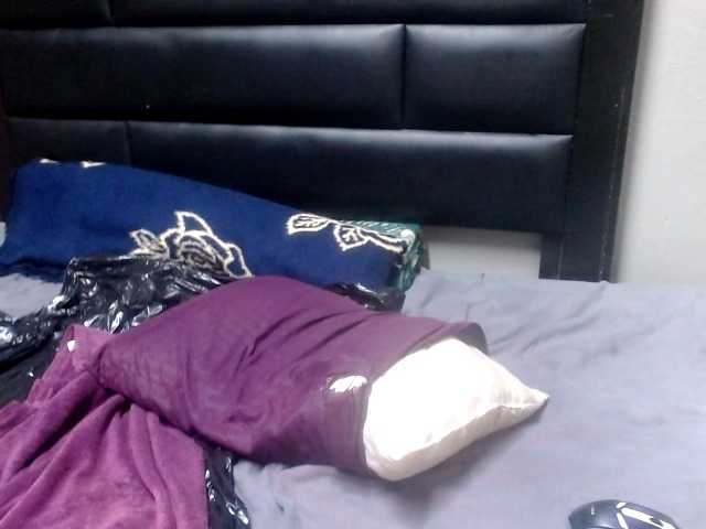 Africancurves22 live cam on BongaCams