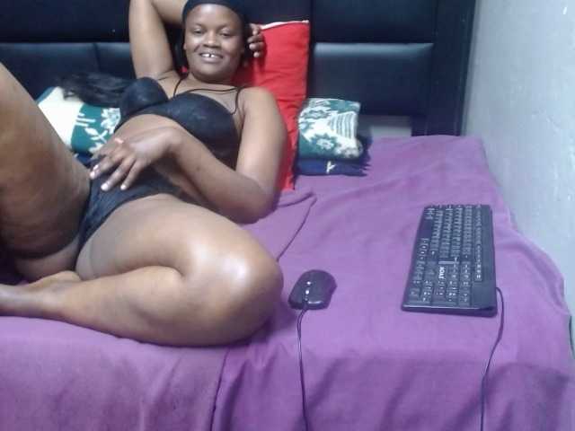 Africancurves22