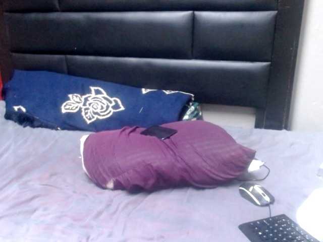 Africancurves22 live cam on BongaCams