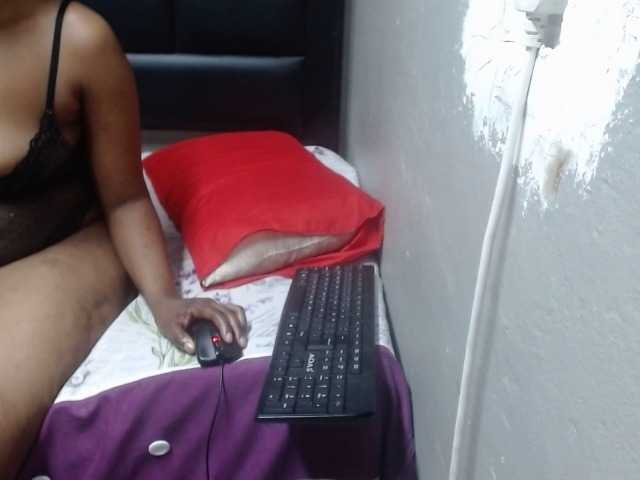 Africancurves22
