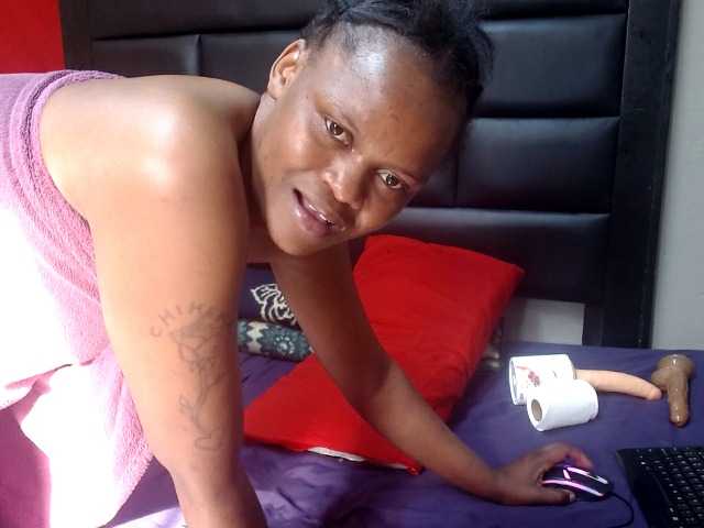 Africancurves22, en directo ahora en BongaCams