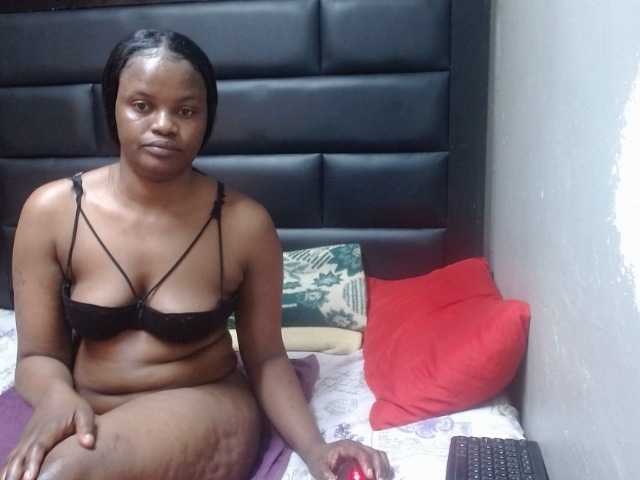 Africancurves22