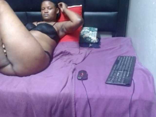 Africancurves22