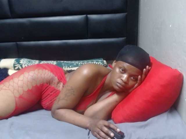Africancurves22 live cam preview