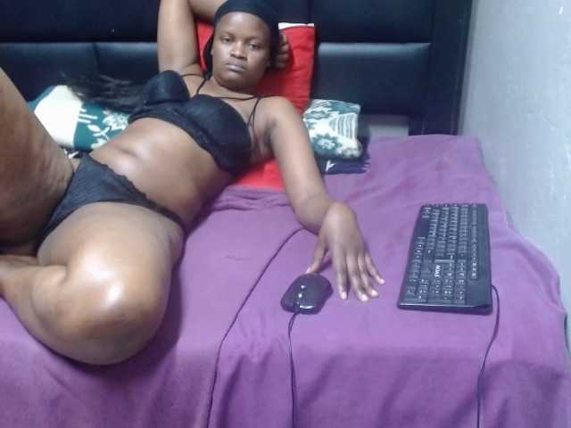 Africancurves22